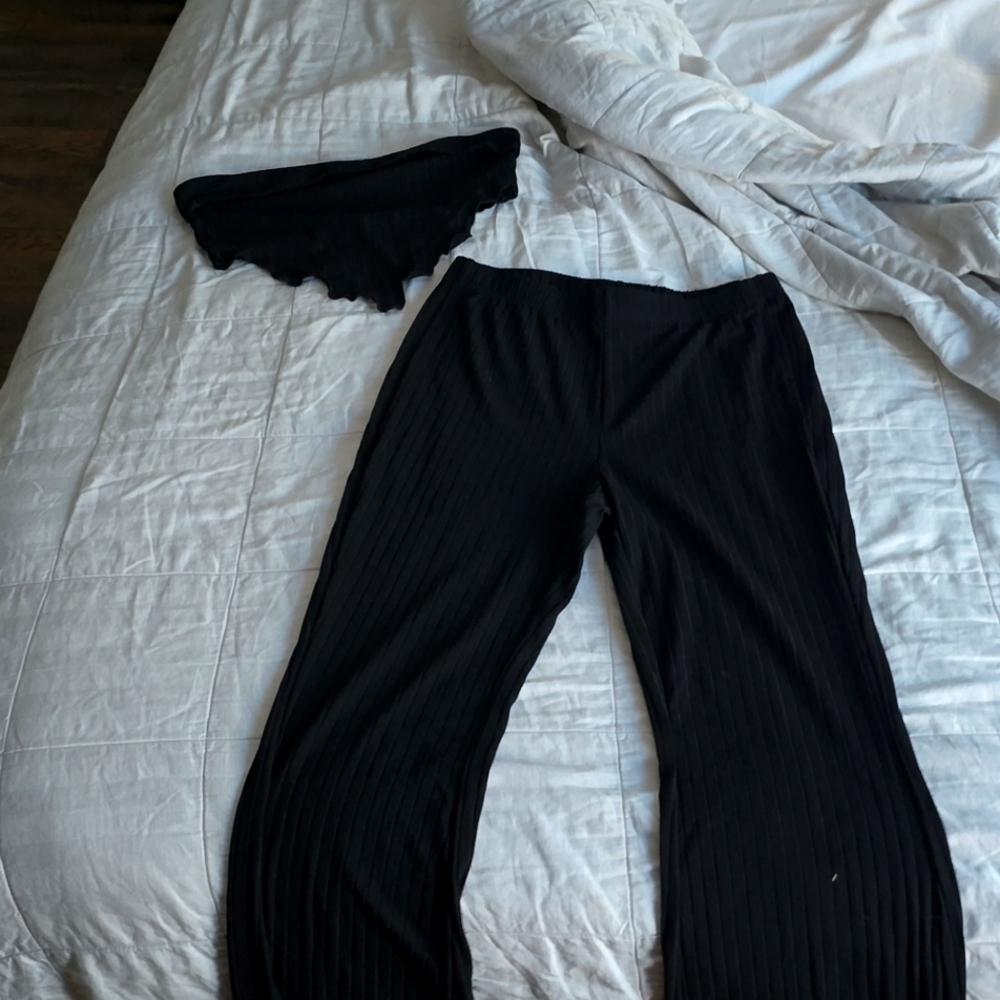 2 piece stretchy classy spring/summer fit